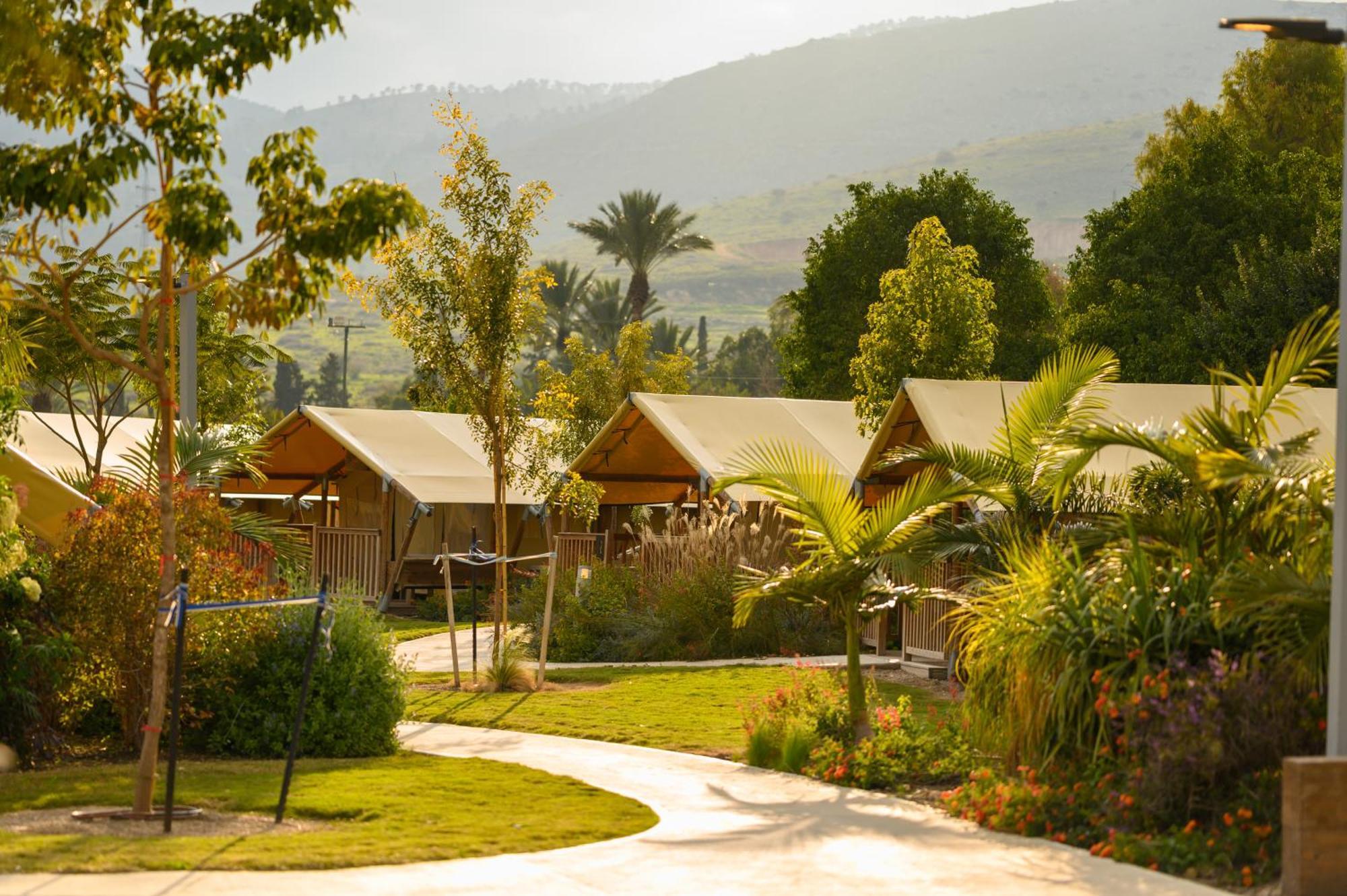 Layla Glamping Hotel Nir Dawid Exterior photo